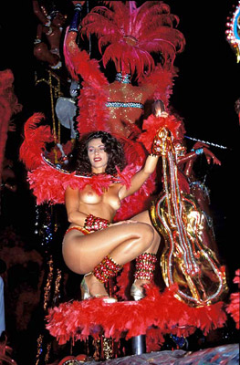 Schliessen von 012Travelgr.jpg